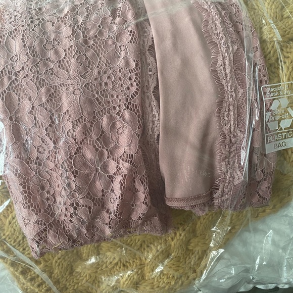 Azazie Darrien - Picture 6 of 7